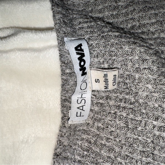 FASHION NOVA long sleeve, grey, size S - Picture 4 of 5